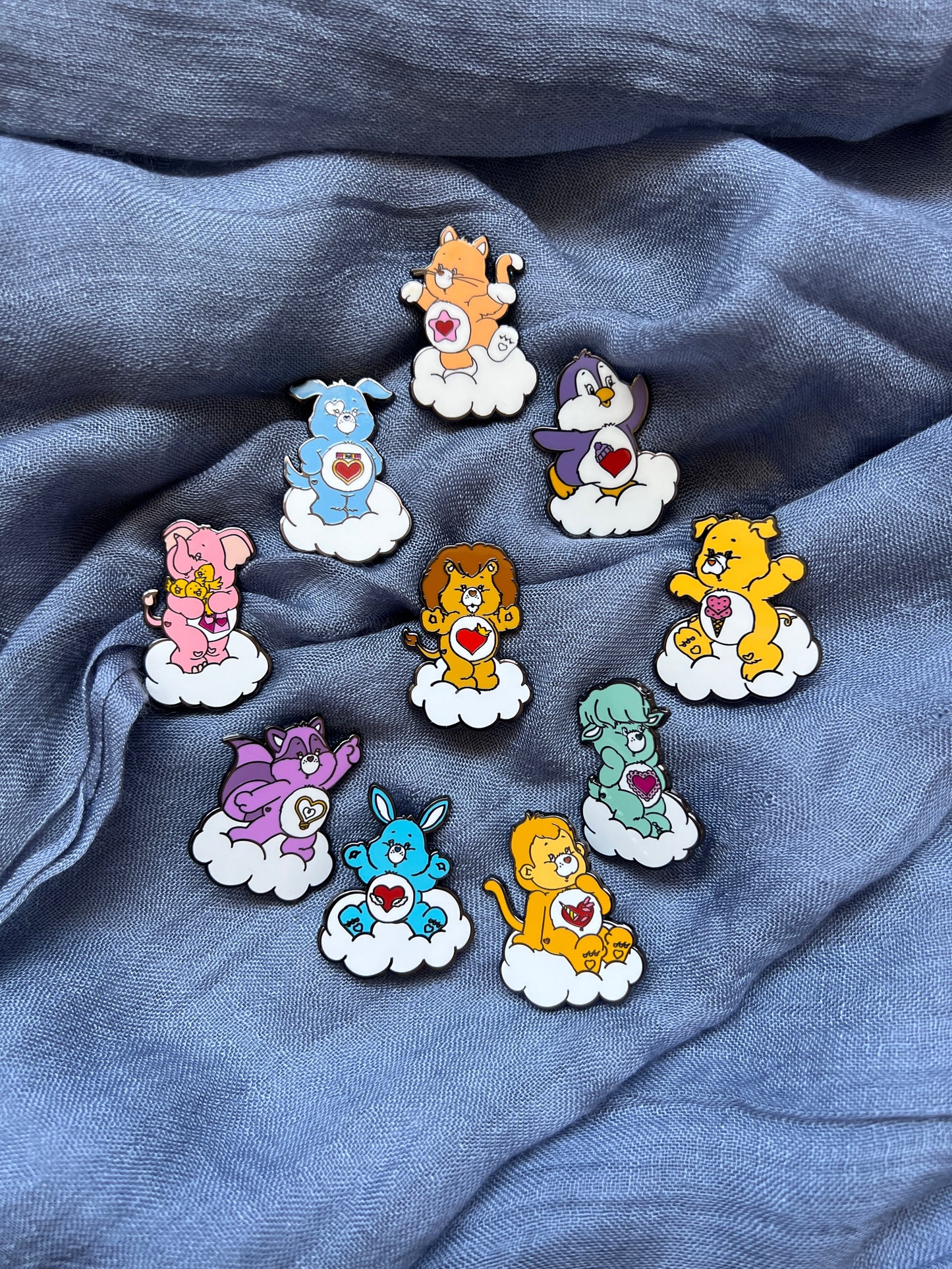 Treat Heart Pig Pin, Care Bears Cousins